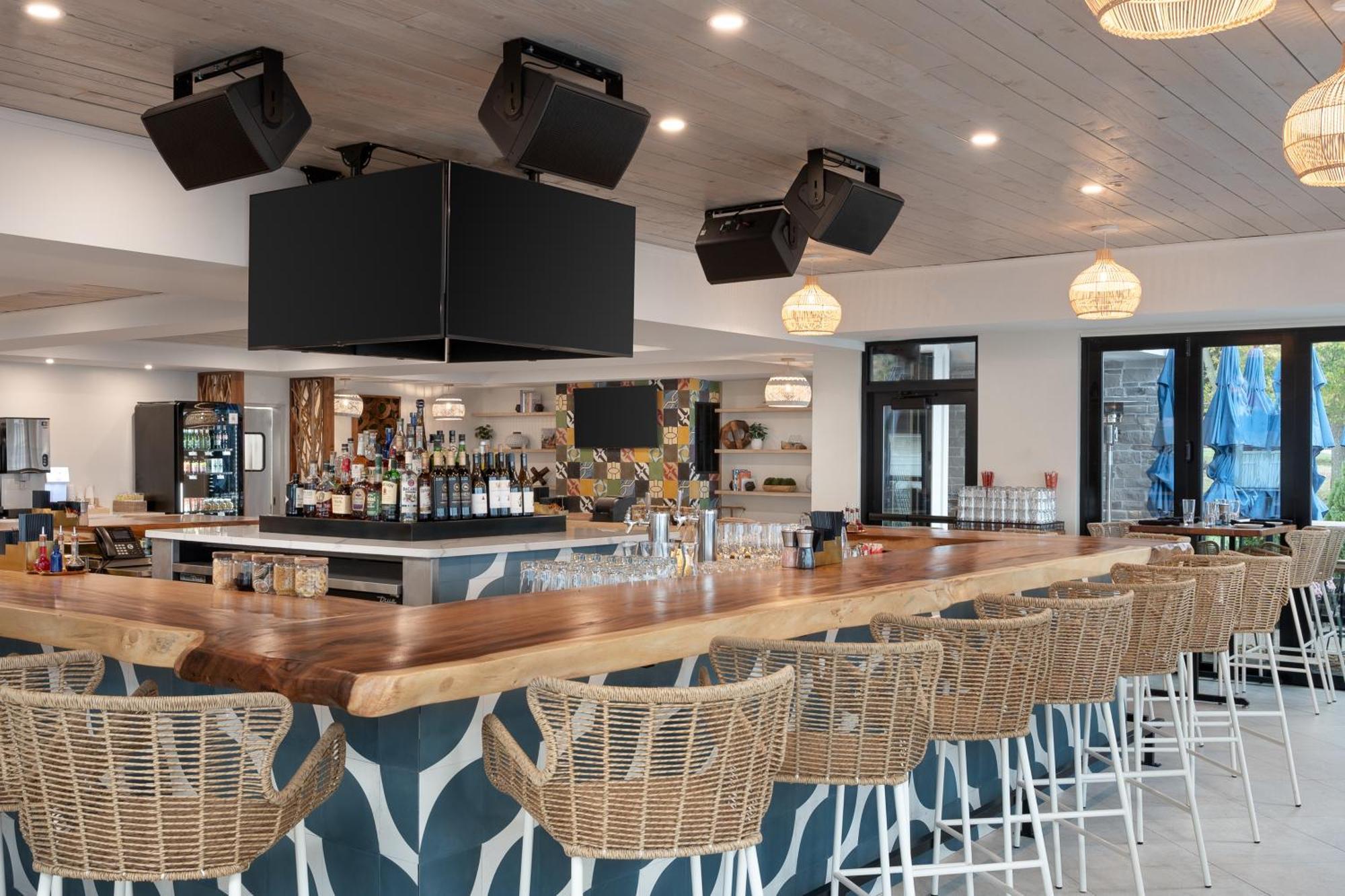 Hotel The Wave At Marblehead Exterior foto
